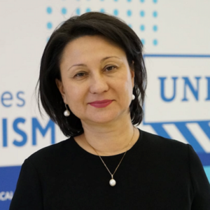 Ефремова Лариса Ивановна